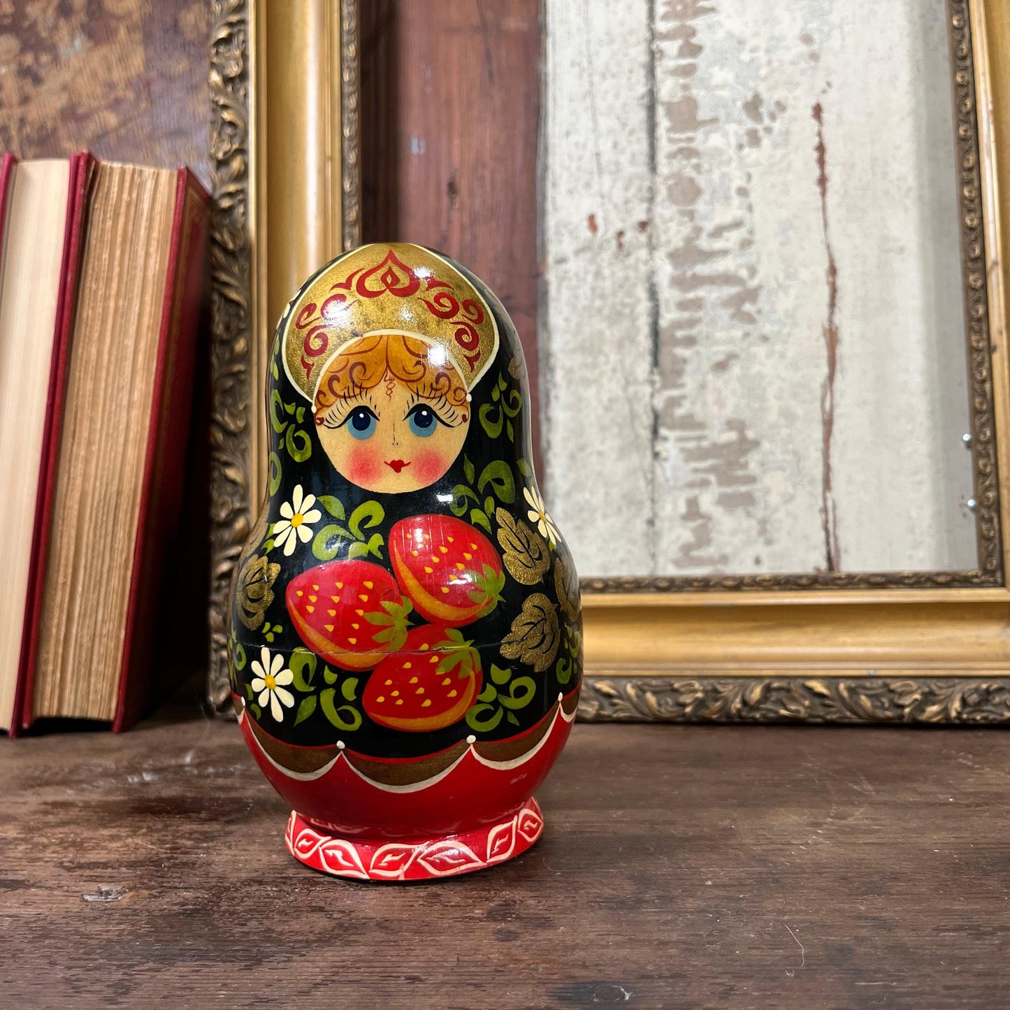 Vintage Russian Nesting Dolls - Set of 6 - Sparrow and Finch Vintage